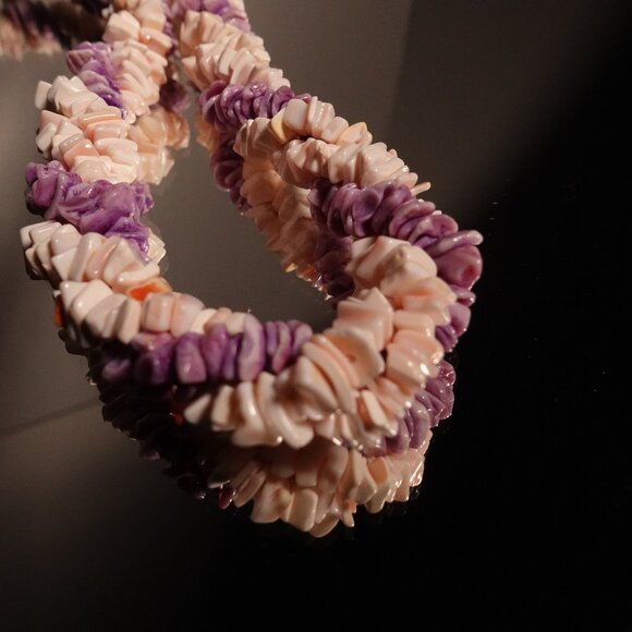 Vintage Pink and Purple Shell Beaded Necklace with Matching Earrings Set - Picture 3 of 7